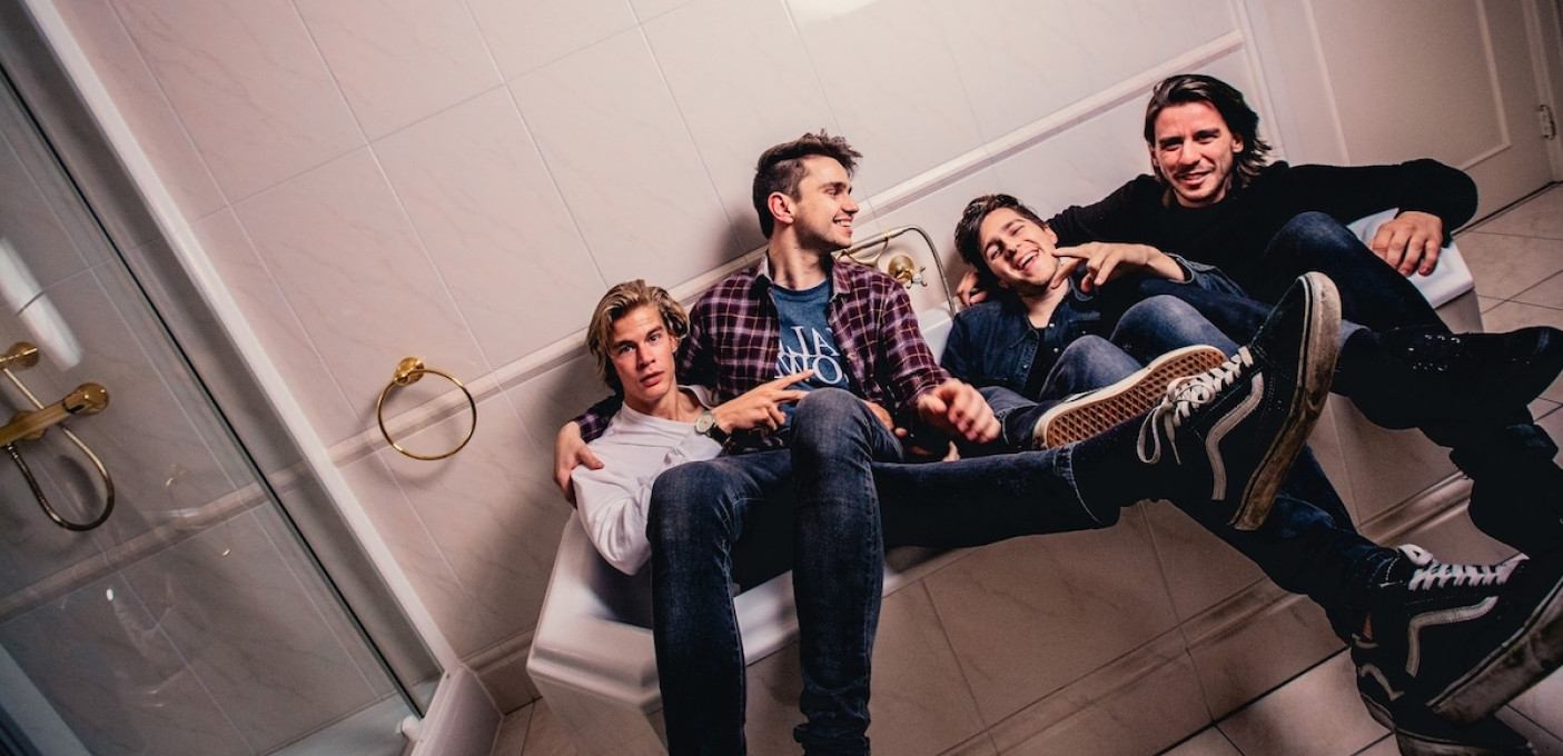 [+]MOUNTAINS TO MOVE[+]