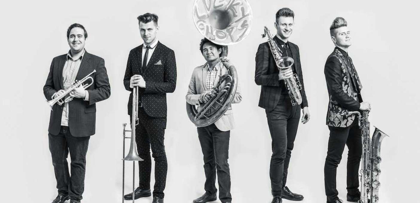 [+]LUCKY CHOPS[+] [-]+ THECOLORGREY[-]