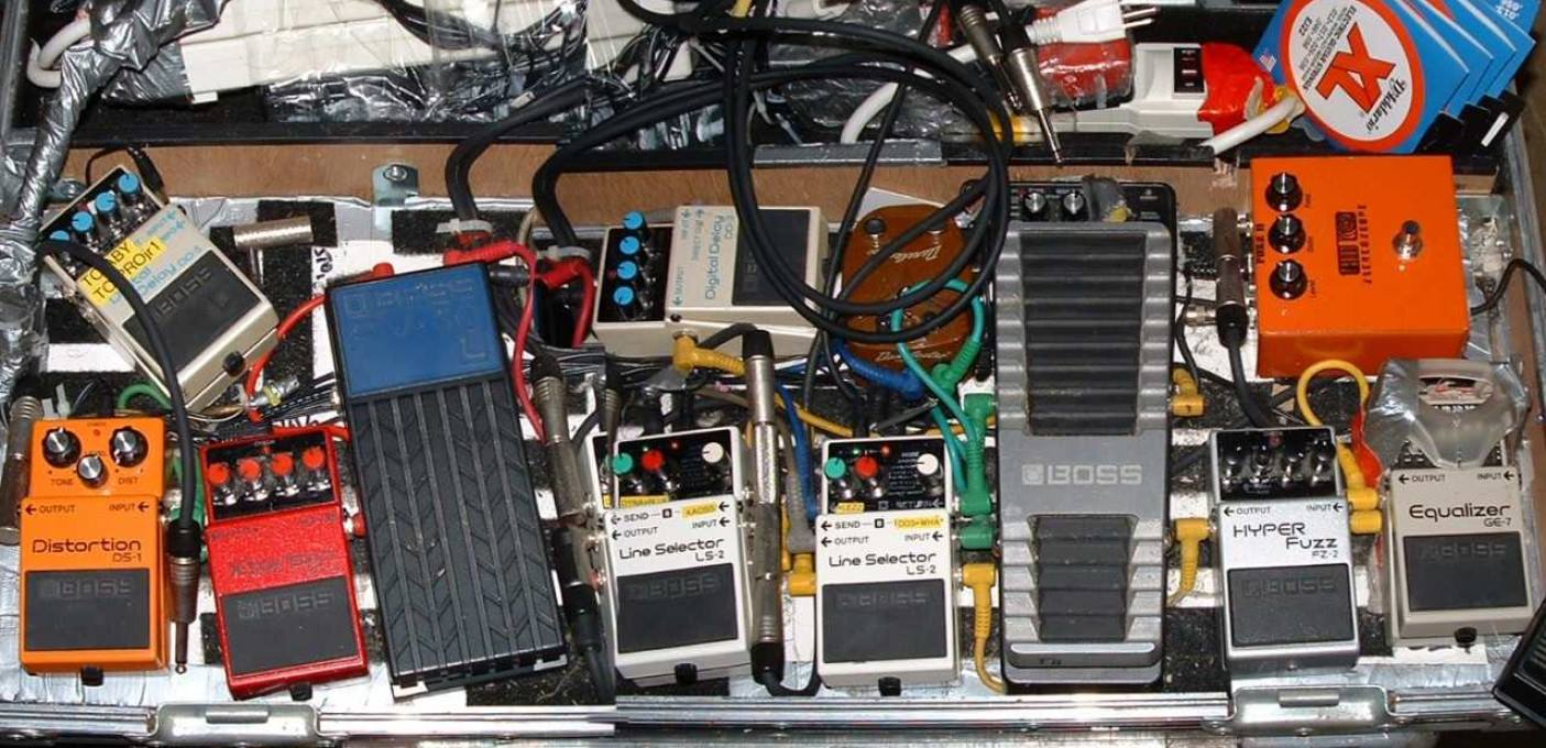 'MUZIKANTEN-CAFÉ': ELECTRIFY YOURSELF (STOMPBOXES)