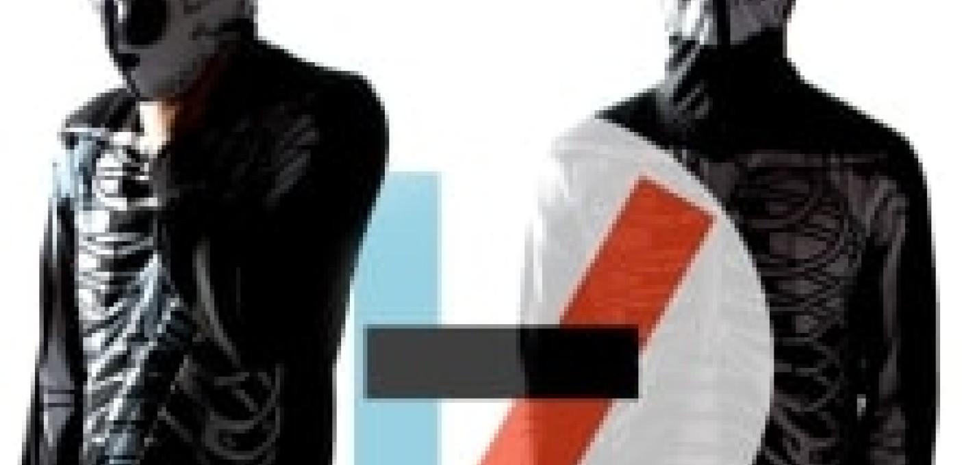 TWENTY ONE PILOTS PURPLE